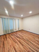 20 Courtney Pl in Yonkers, NY - Foto de edificio - Building Photo