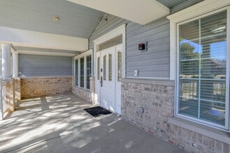 504 E Church St in Champaign, IL - Building Photo - Building Photo
