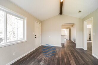 1307 Elm St in Forest Grove, OR - Building Photo - Building Photo