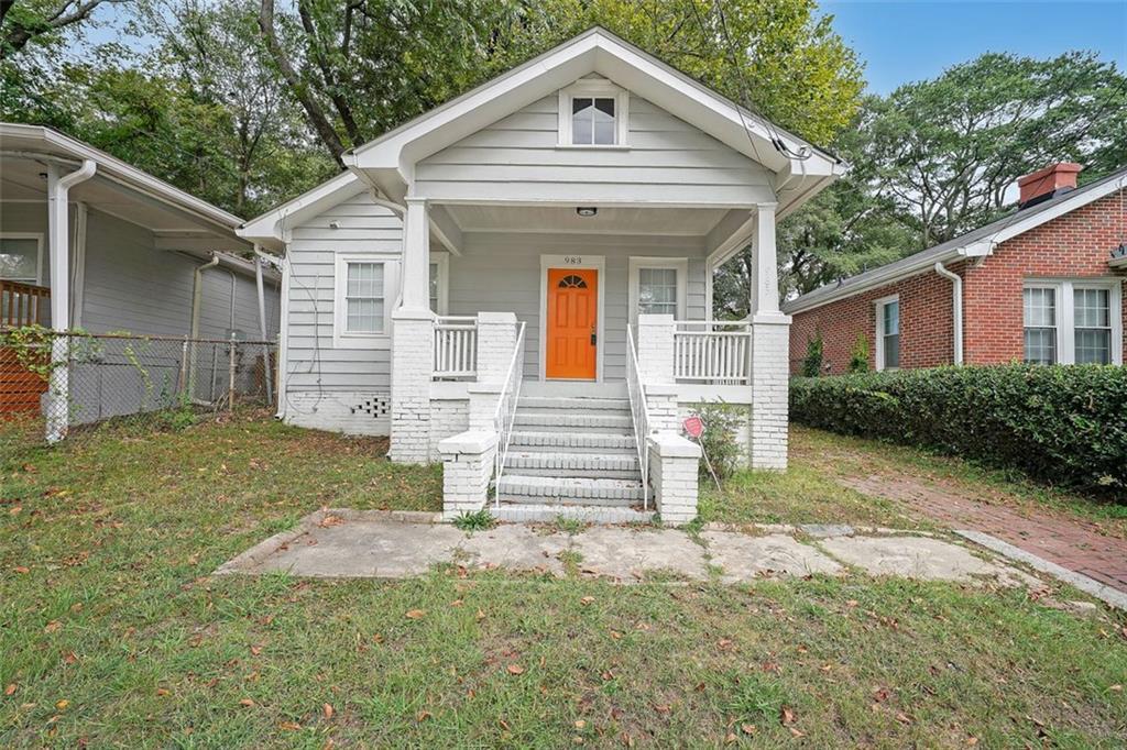 983 Harwell St NW in Atlanta, GA - Building Photo
