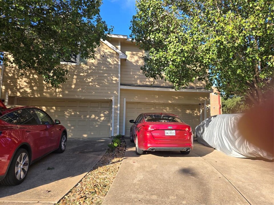 16106 Market Garden Ln in Houston, TX - Building Photo