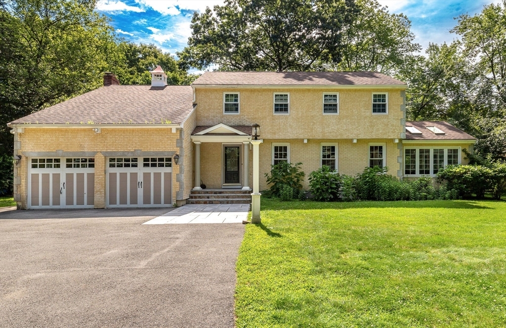 2 Sigmund St in Lynnfield, MA - Building Photo