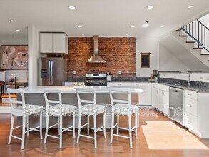 28 Adams St in Worcester, MA - Building Photo - Building Photo
