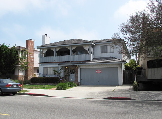 2235 20th St in Santa Monica, CA - Building Photo - Building Photo