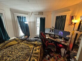 11 Burnham St in Somerville, MA - Building Photo