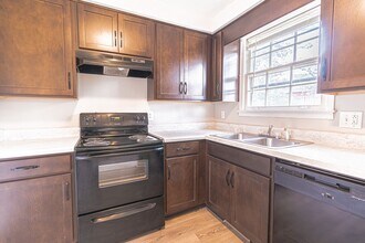 718 Ranch Hill Dr in Clarksville, TN - Building Photo - Building Photo