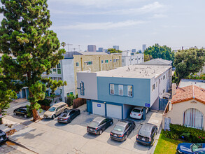 1050 S Shenandoah St in Los Angeles, CA - Foto de edificio - Building Photo