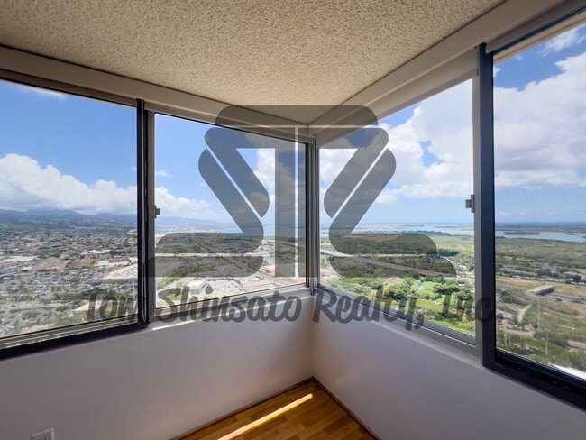 property at 1060 Kamehameha Hwy