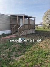 860 Chamness Rd in Elkville, IL - Building Photo - Building Photo