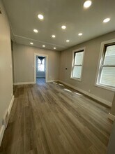 27 Sheffield St in Jersey City, NJ - Building Photo - Building Photo