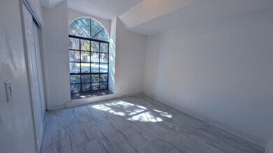 12020 Fruitwood Dr in Riverview, FL - Building Photo - Building Photo