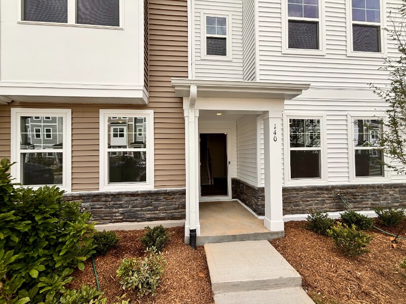 140 Sweet Lilac Wy in Raleigh, NC - Building Photo