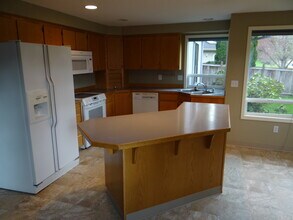 12606 NE 37th Ct in Vancouver, WA - Building Photo - Building Photo