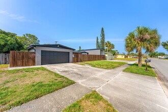 180 Melbourne Ave in Merritt Island, FL - Building Photo - Building Photo