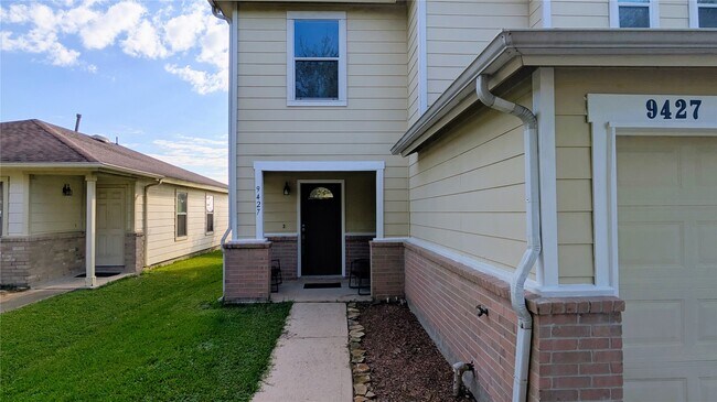 9427 Freemont Fair Ct in Houston, TX - Building Photo - Building Photo