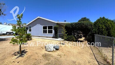 19172 Lindsay St in Hesperia, CA - Foto de edificio - Building Photo