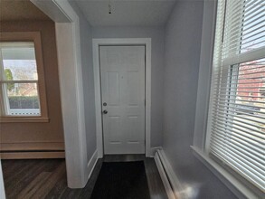 49 Beacon St in Beacon, NY - Building Photo - Building Photo