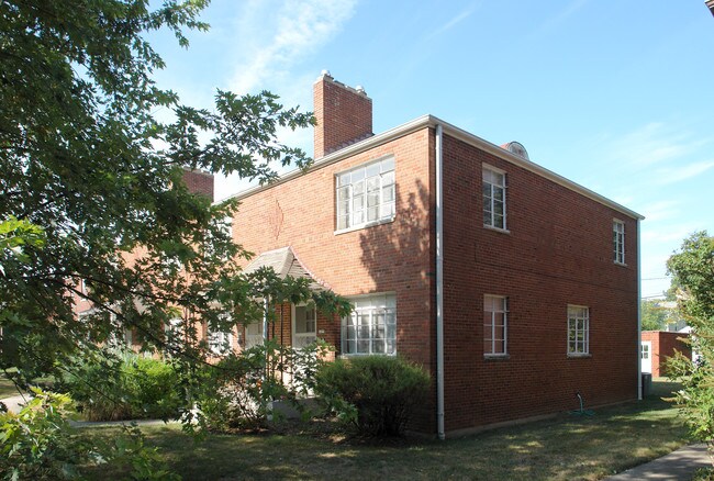 1469-1475 Ashland Ave in Columbus, OH - Building Photo - Building Photo