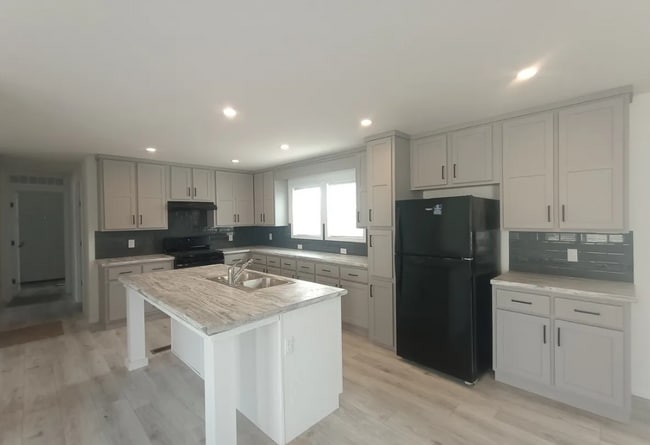 property at 37266 Burrstone Ln