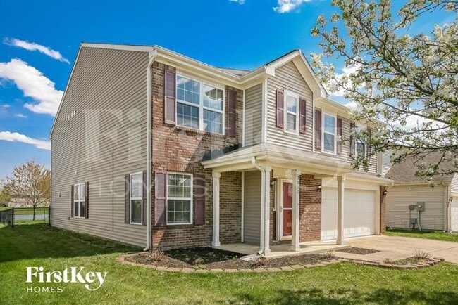 7031 Laredo Dr in McCordsville, IN - Building Photo - Building Photo