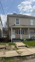 1119 Agnew St in New Castle, PA - Building Photo