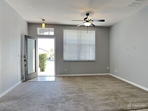 601 Cypress Park Ave in Tarpon Springs, FL - Building Photo - Building Photo