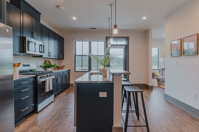 property at 25 Minetta Lane
