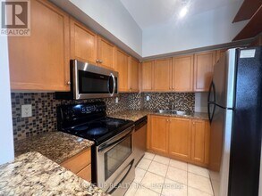 120-120 Lombard St in Toronto, ON - Building Photo - Building Photo