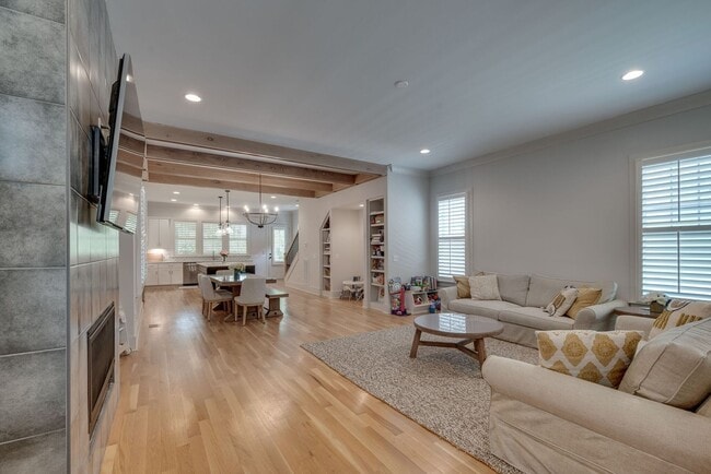555 Stevenson St in Nashville, TN - Building Photo - Building Photo