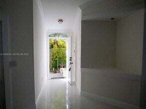 15251 12th Blvd in Pembroke Pines, FL - Building Photo - Building Photo