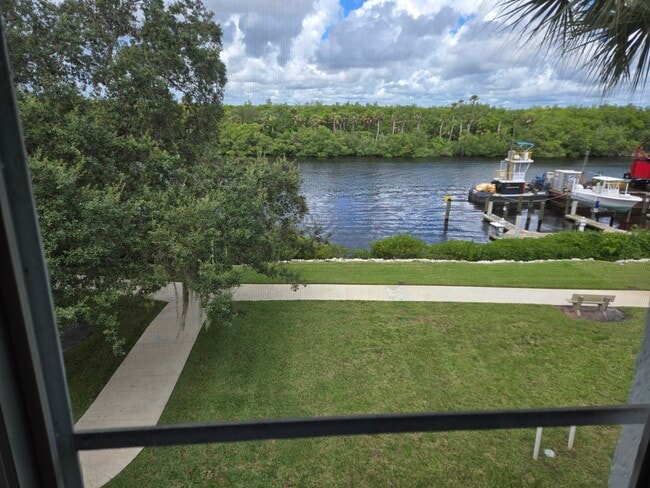 property at 2512 SE Anchorage Cove