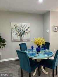 2549 Shields St photo'