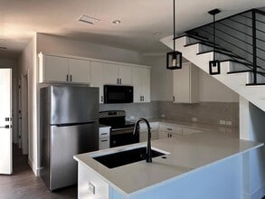 21210 Portsmouth Cove in Lago Vista, TX - Building Photo - Building Photo