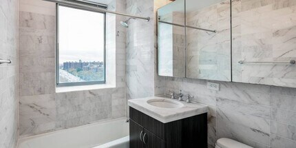 5 Gold St in New York, NY - Foto de edificio - Building Photo