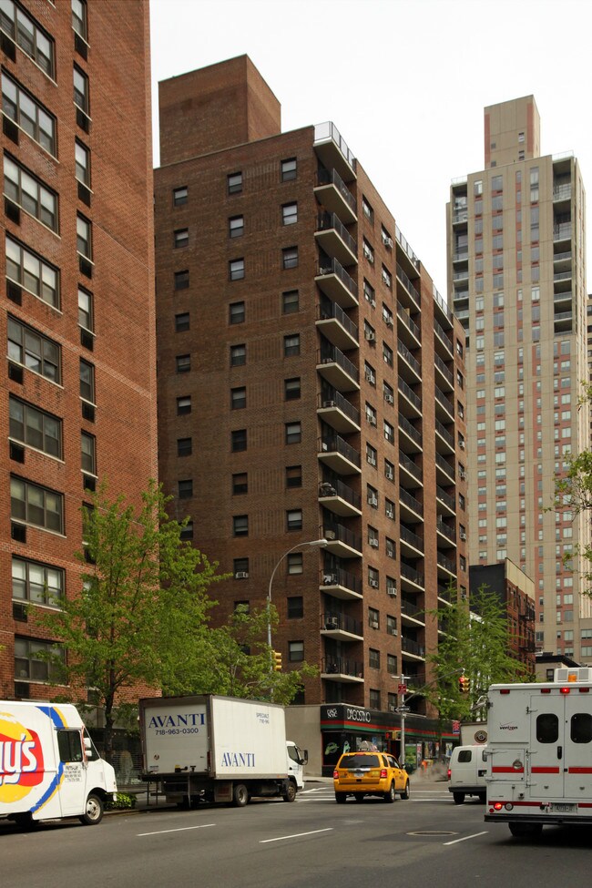 528 Third Ave in New York, NY - Foto de edificio - Building Photo