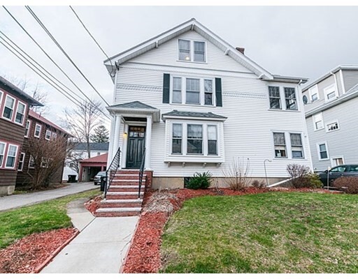92 Poplar St-Unit -2 in Watertown, MA - Building Photo