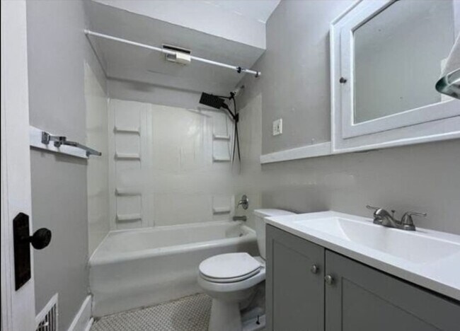 property at 2149 Alvin St