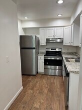 323 Forest Park Rd in Madison, TN - Foto de edificio - Building Photo