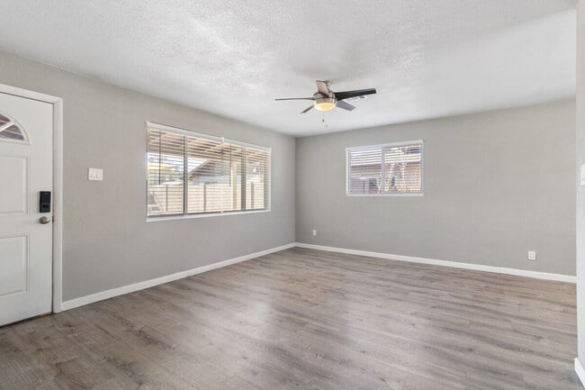 2618 W Mariposa St in Phoenix, AZ - Foto de edificio - Building Photo