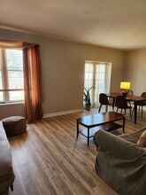 1737 P St NW, Unit 402 in Washington, DC - Foto de edificio - Building Photo