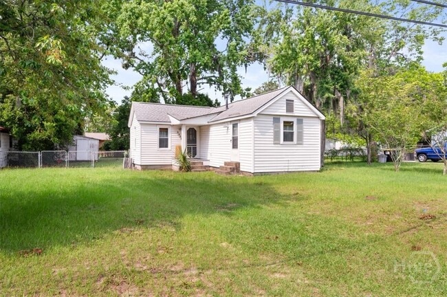 property at 2208 E 56th St