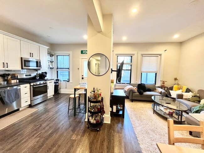 1520 Tremont St, Unit 3