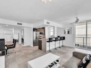1250 N Miami Ave in Miami, FL - Building Photo - Building Photo