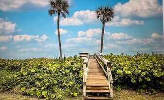 6399 Azure Ln, Unit a5 in Cocoa Beach, FL - Building Photo