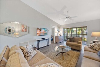 822 Gulf Pavillion Dr in Naples, FL - Building Photo - Building Photo