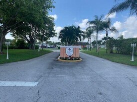 2821 Duke Ln in Delray Beach, FL - Building Photo