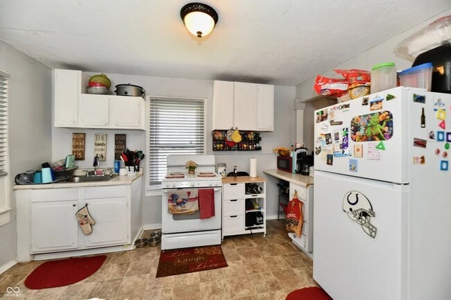 property at 3142 N Euclid Ave