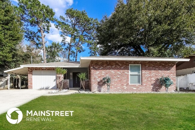 1027 Spring Garden St in Altamonte Springs, FL - Building Photo - Building Photo