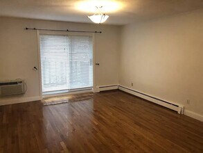 36 Westgate Rd, Unit 4 in Boston College, MA - Building Photo - Building Photo