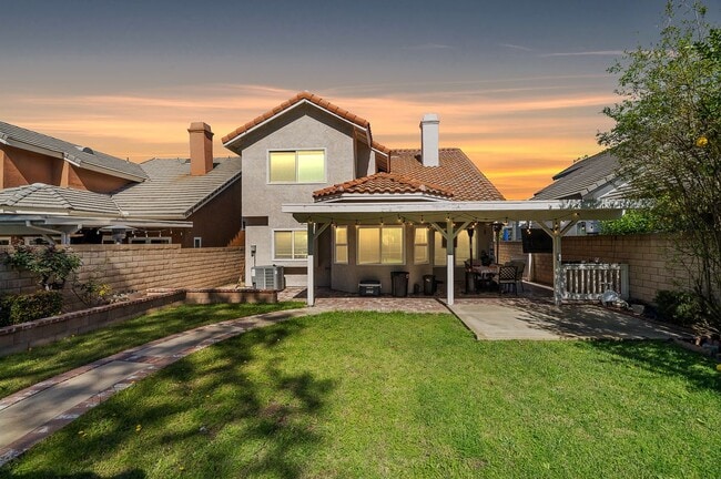 property at 3099 Oakview Ln